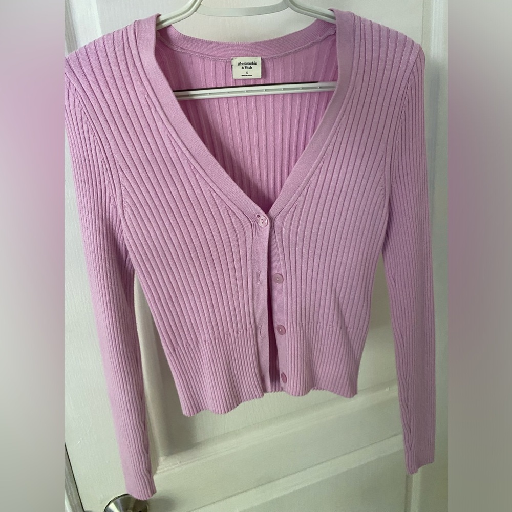Abercrombie & Fitch sweater